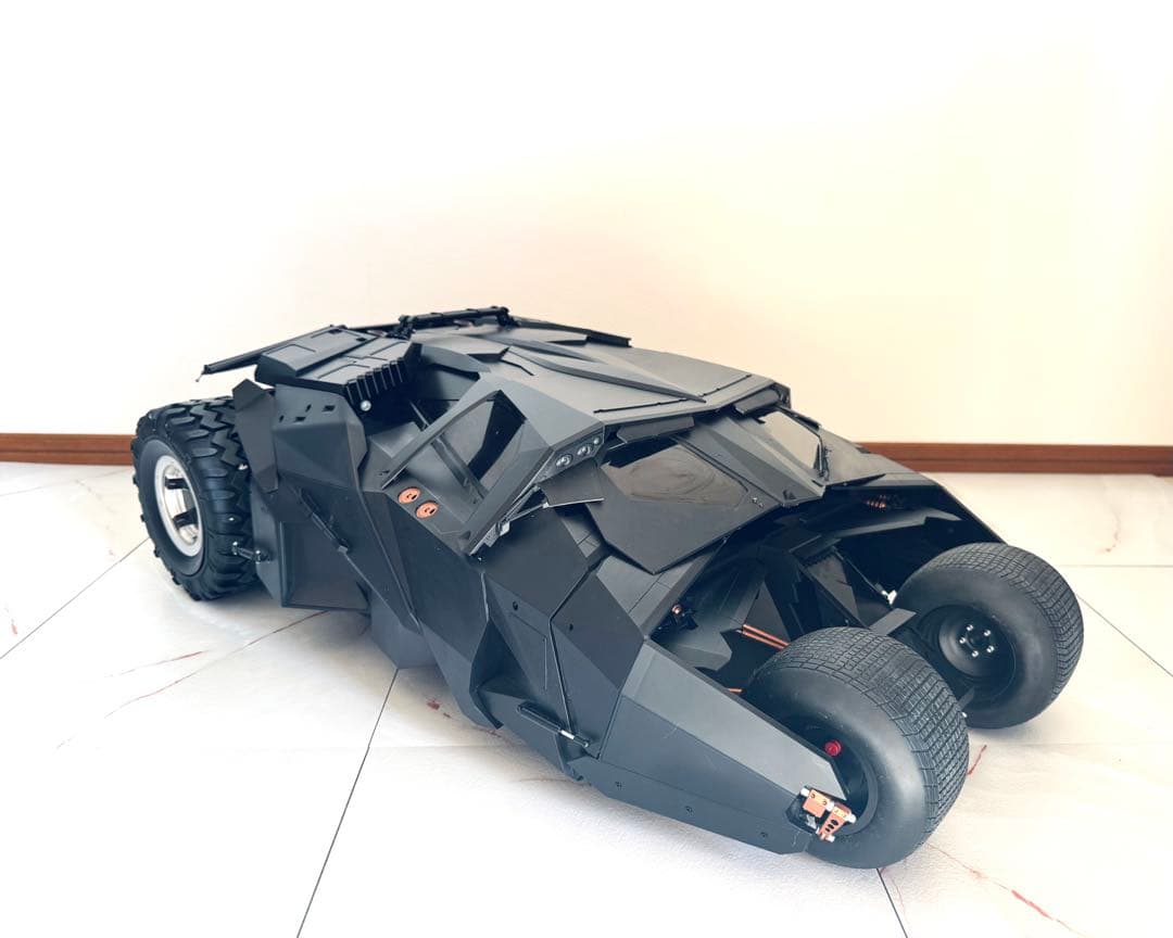 バットモービル「ダークナイト」ムービー・マスターピース 1/6