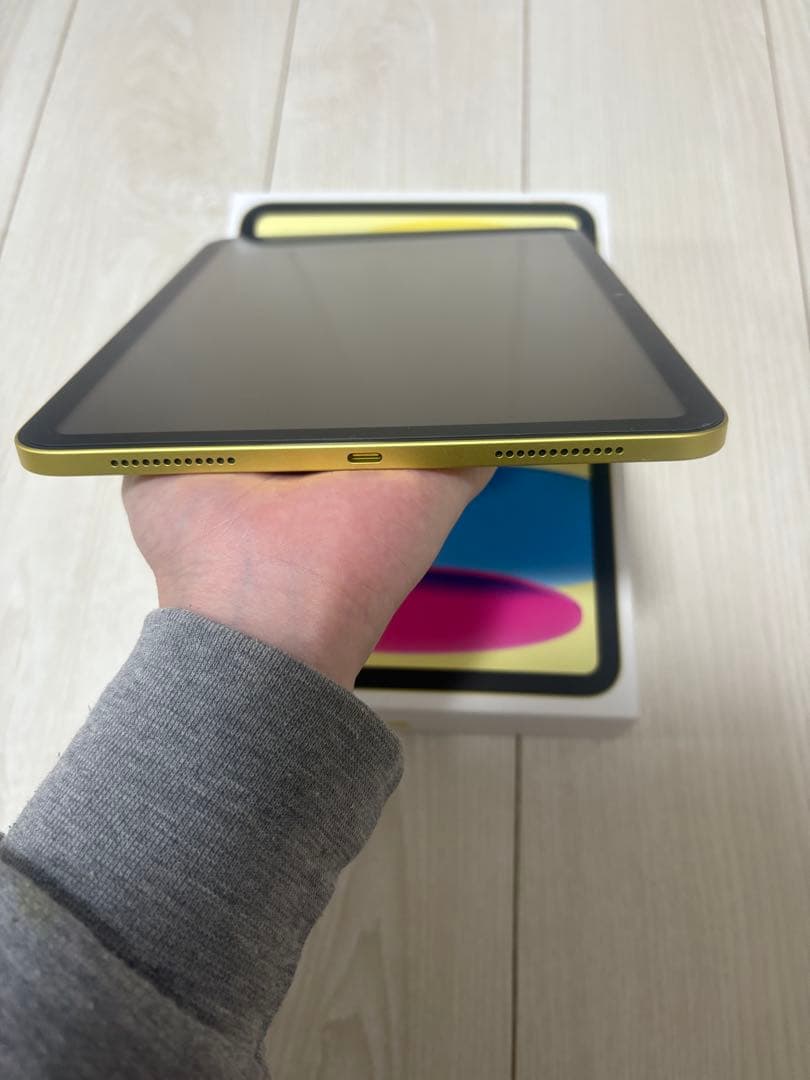 未使用に近い　iPad A16 第11世代 128GB Wi-Fi イエロー