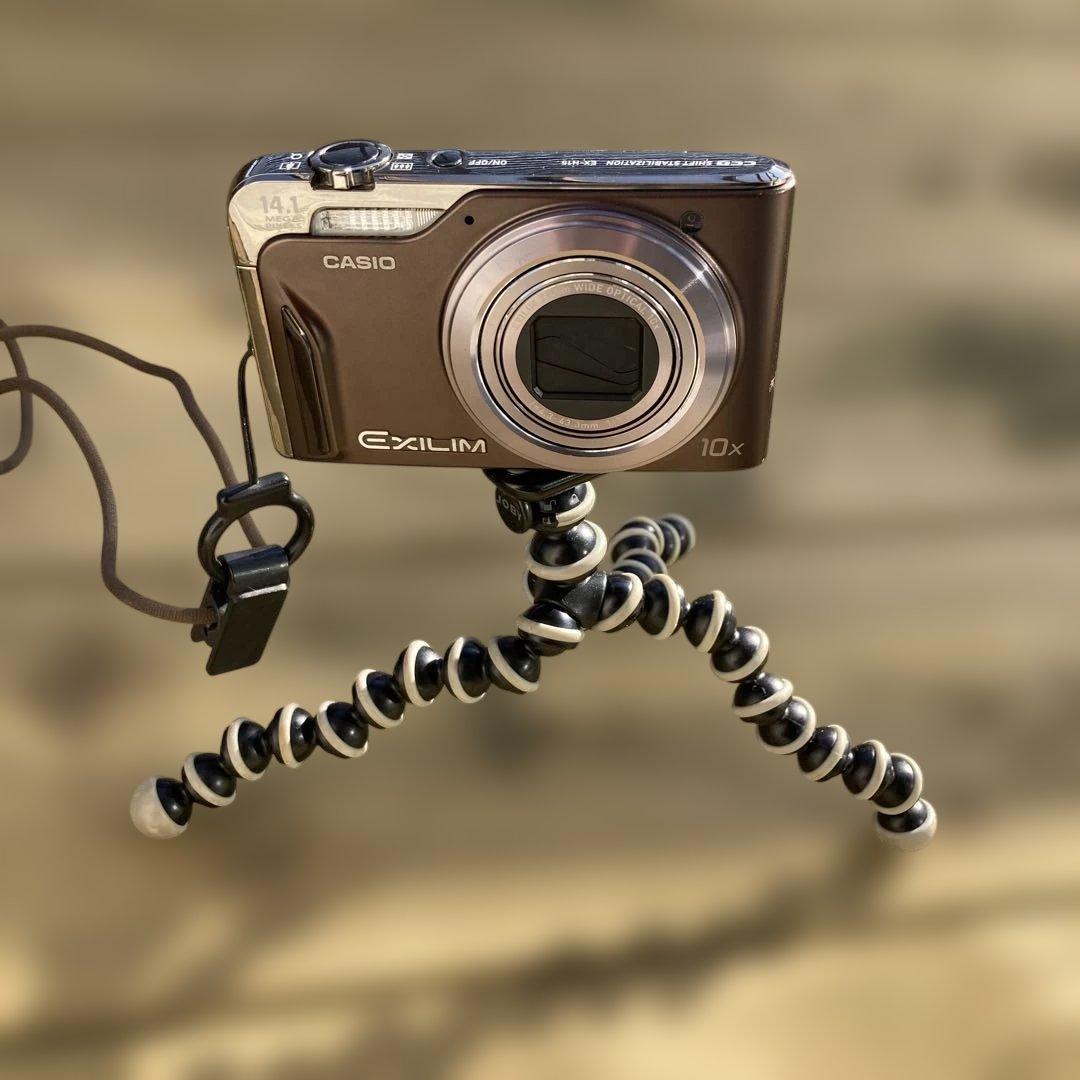 CASIO EXILIM EX-H15 デジタルカメラ