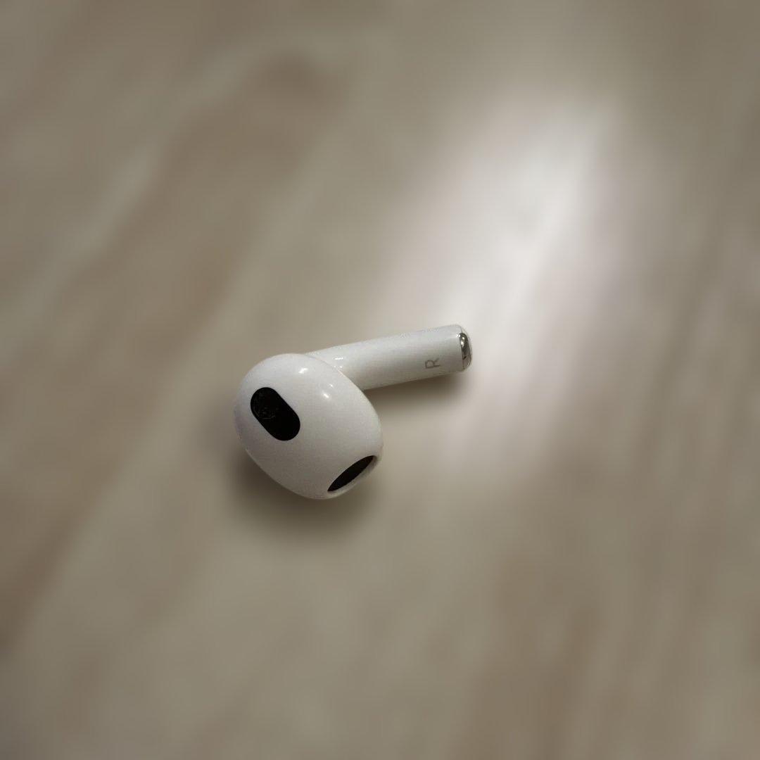Apple AirPods 第3世代 Lightning 充電 ケース付き 純正
