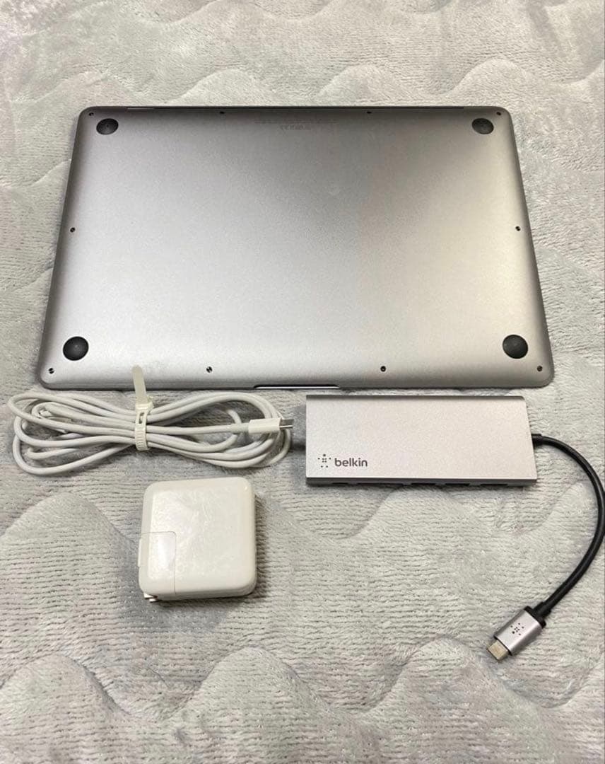 MacBook本体 Apple MacBook m1 8GB 256gb