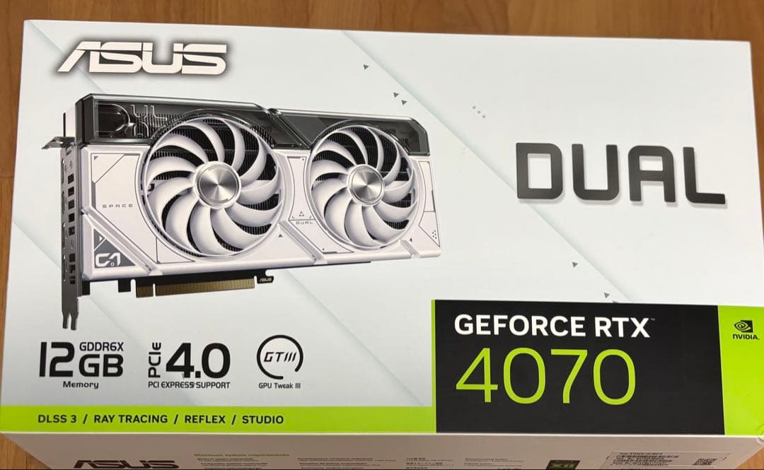 ASUS GEFORCE RTX 4070 12GB (3/16まで出品)