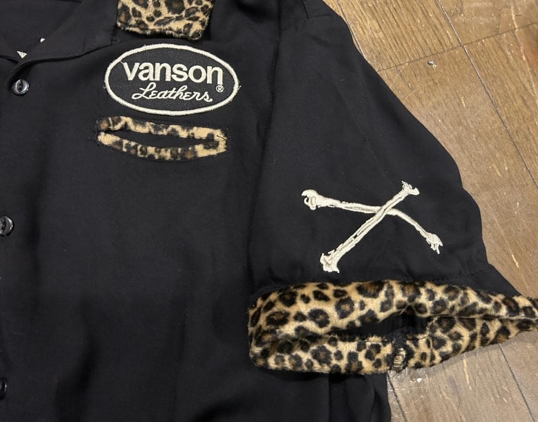 ＊VANSON レオパード 切替 刺繍 ワッペン 開襟 半袖シャツ XL