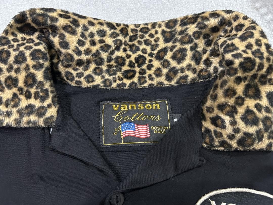 ＊VANSON レオパード 切替 刺繍 ワッペン 開襟 半袖シャツ XL