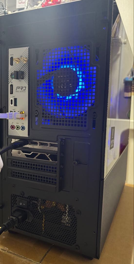 i5-14400F、RTX5060搭載、自作デスクトップPC