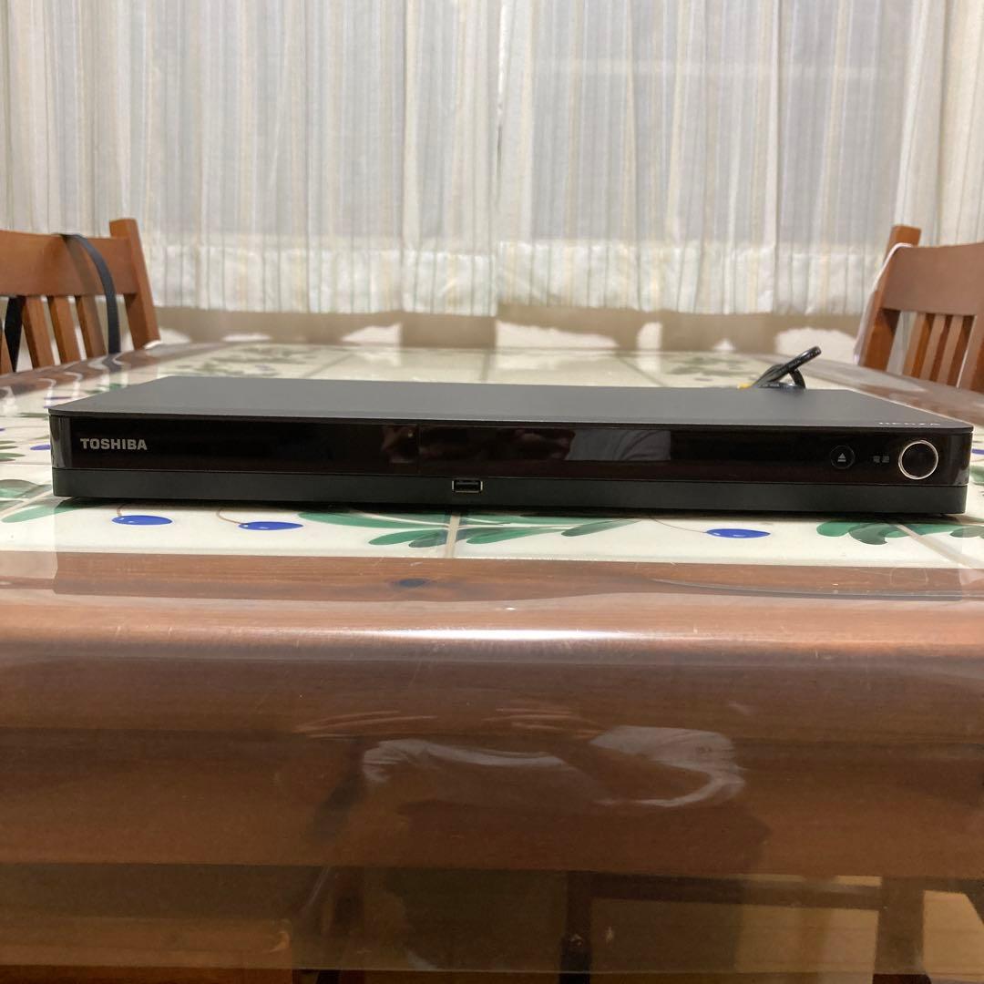 REGZA チューナー搭載ブルーレイレコーダー DBR-T1010／おまけ付き