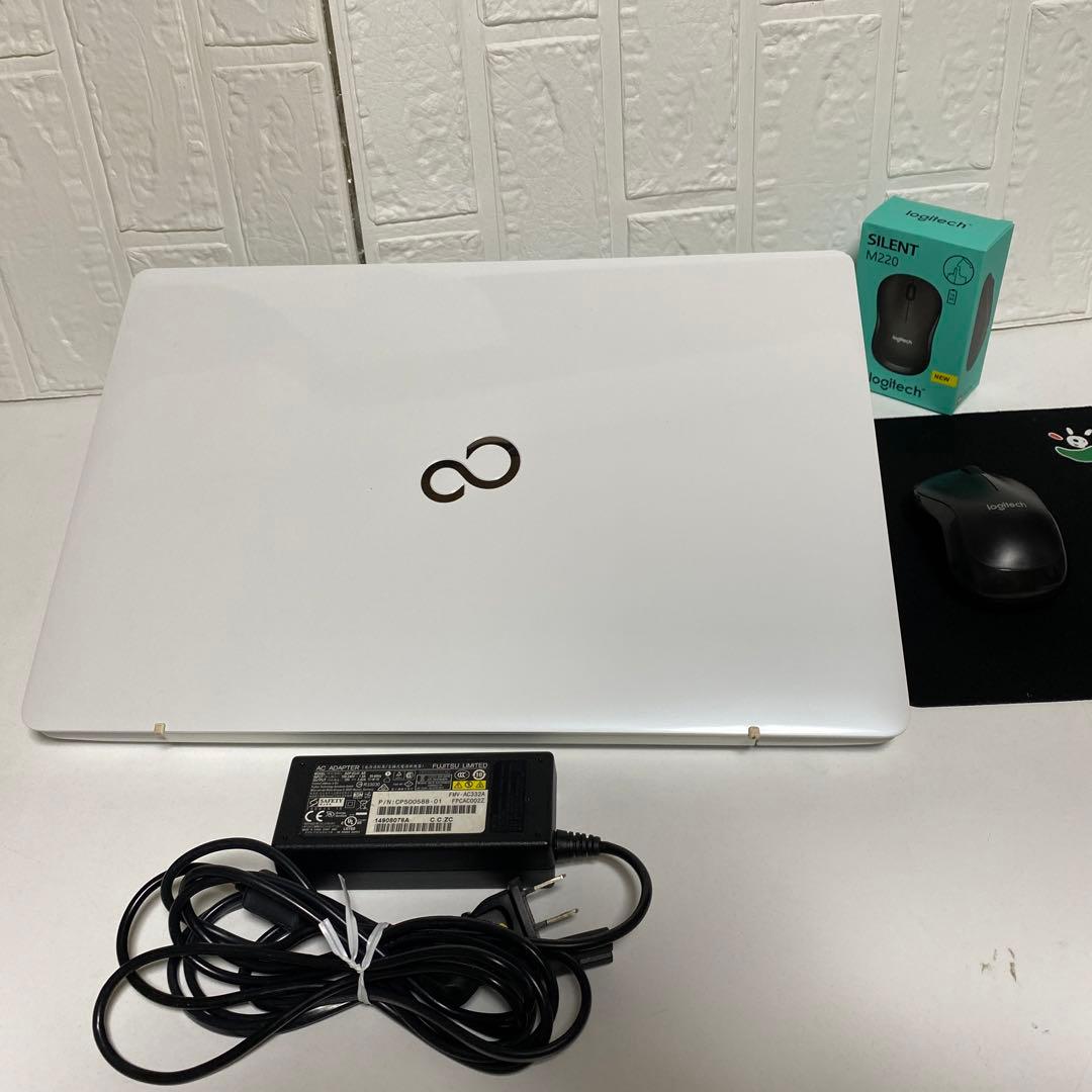 Windows11 オフィス付き　Core i7 SSD メモリ8GB 富士通