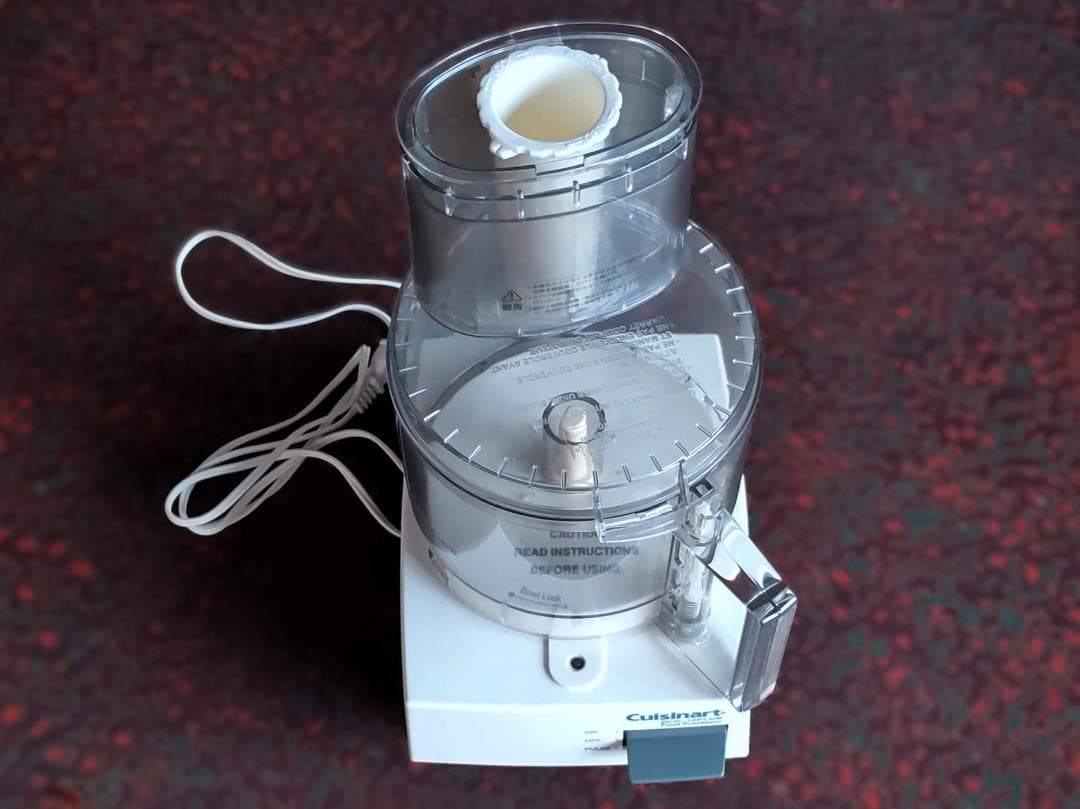 フードプロセッサー クイジナート DLC-10PLUS, 4mmスライサー付き