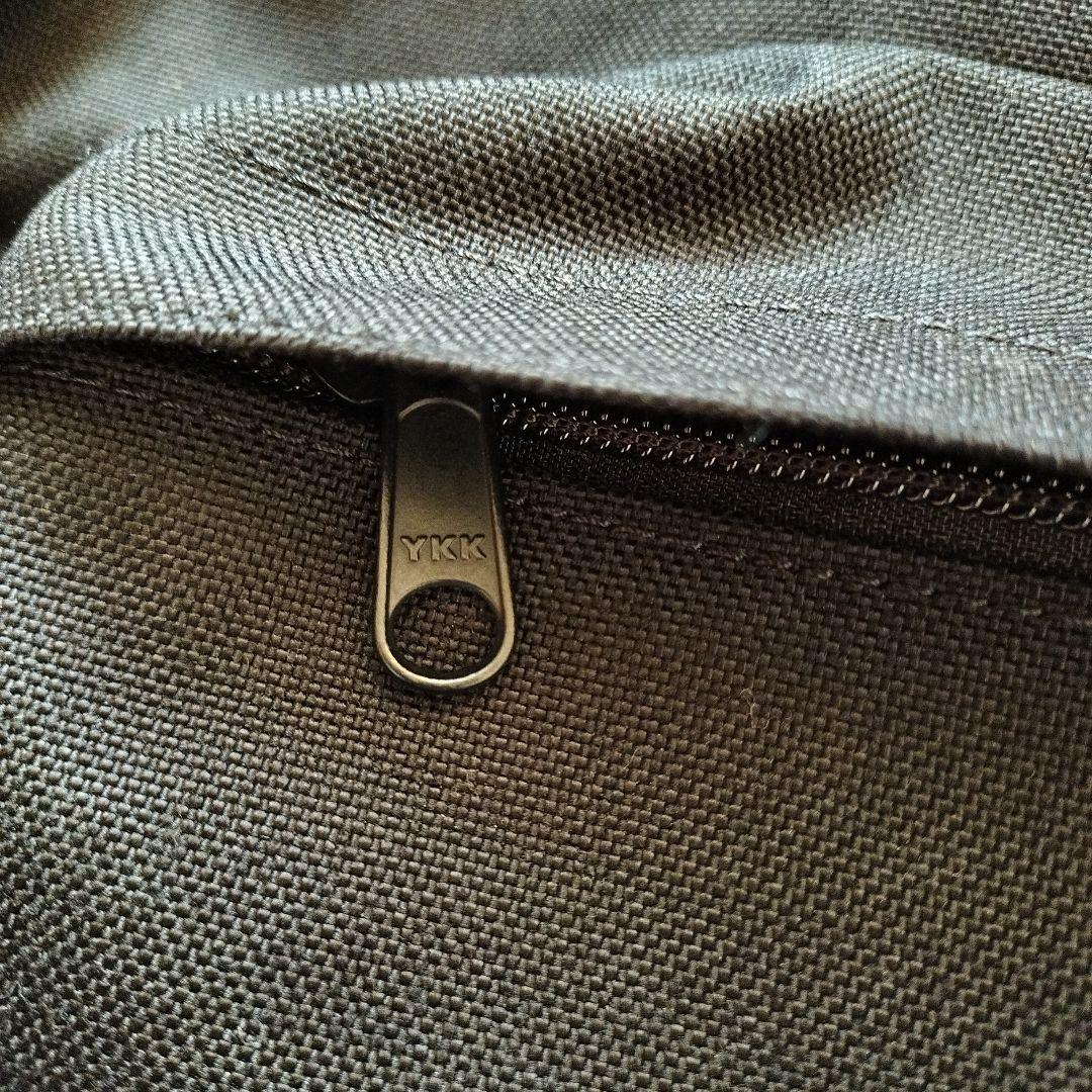 コムデギャルソンCOMME des GARÇONS 定番レザーリュックブラック大