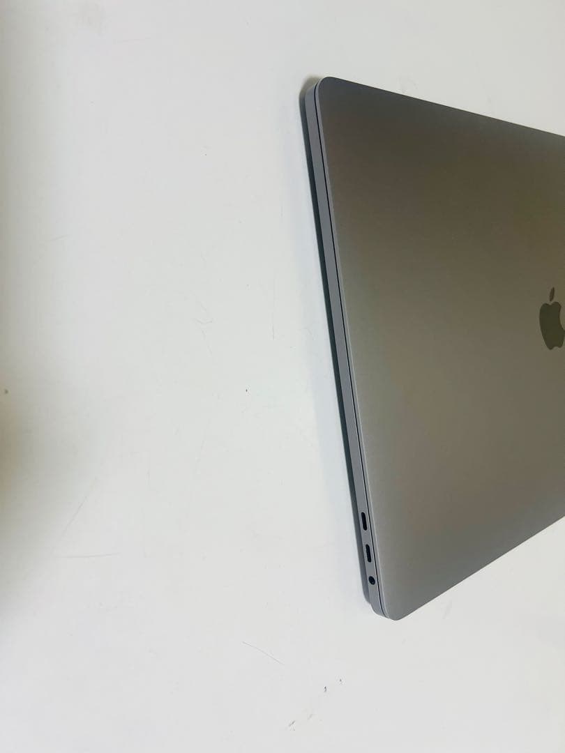 Macbook Pro 2019 16インチ i7/16GB/512GB
