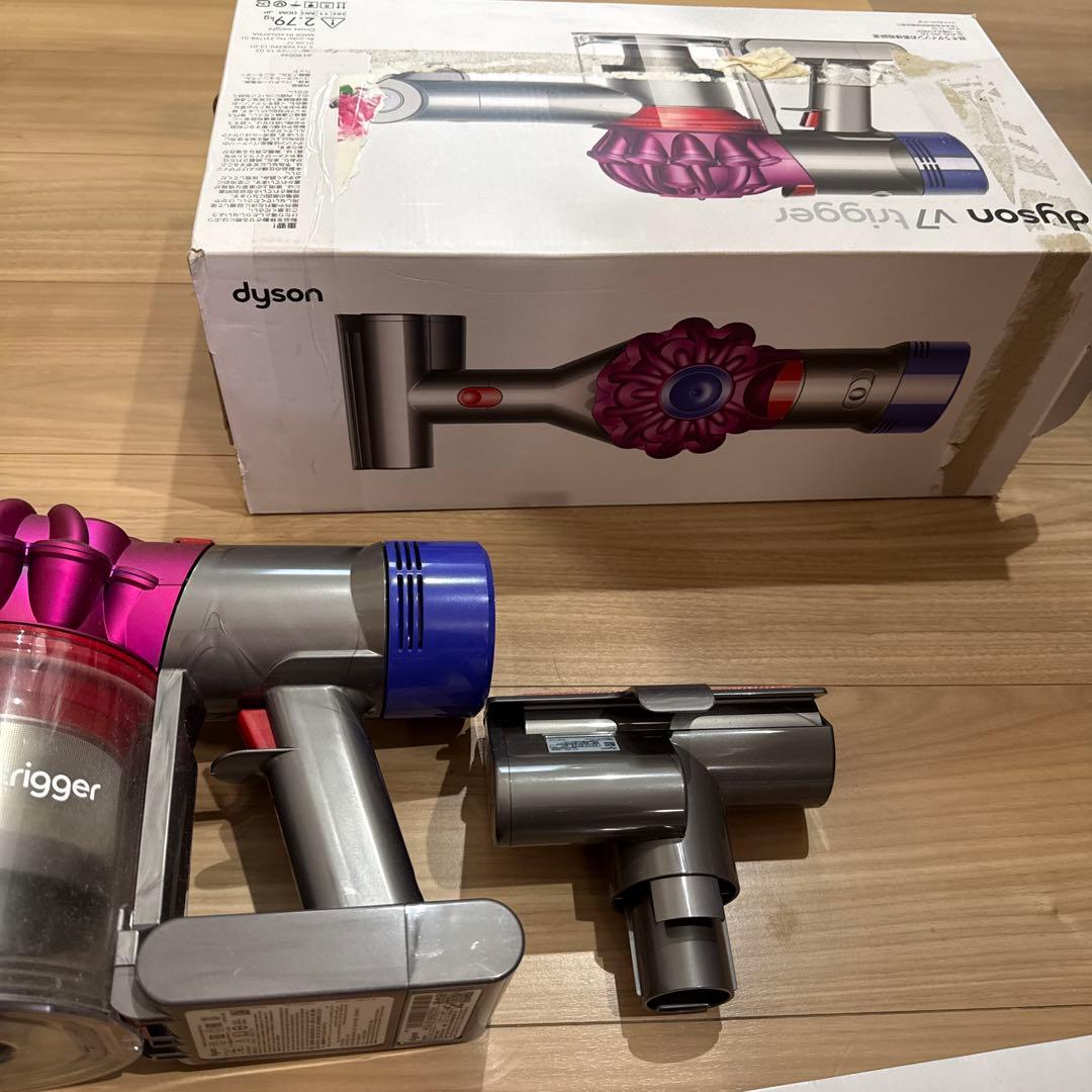 dyson V7 Trigger ハンディクリーナー