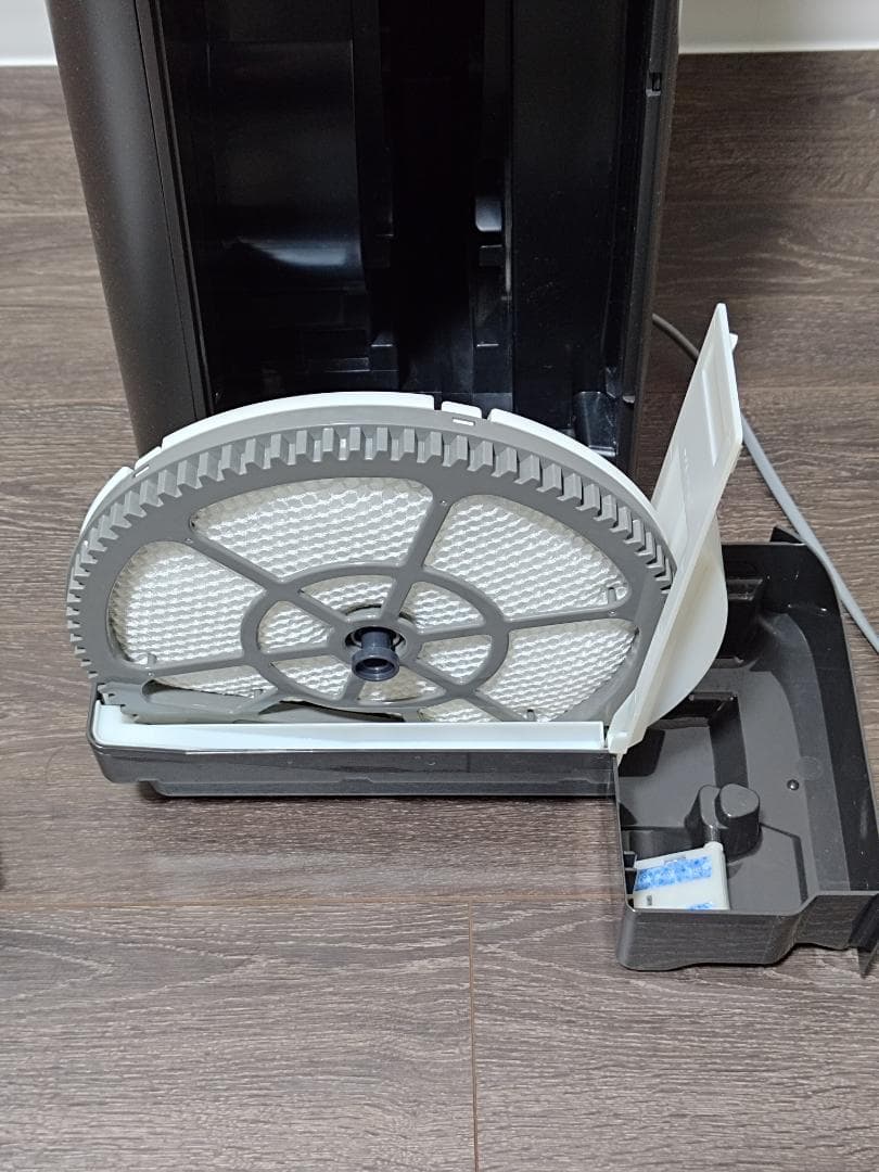 シャープ　加湿空気清浄機　KI-HS50