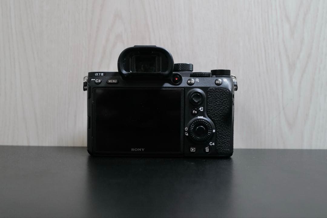 SONY α7 III
