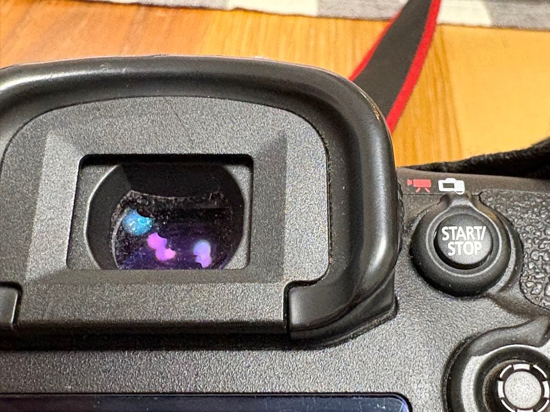 Canon EOS 7D Mark II バッテリーグリップ　リモコン