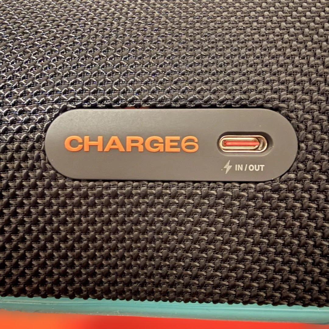 JBL Charge6 Bluetoothスピーカー