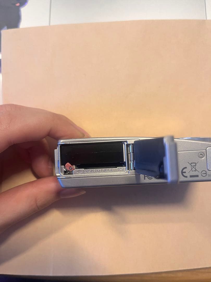 Olympus u810 コンパクトデジタルカメラ　充電器 バッテリー付き