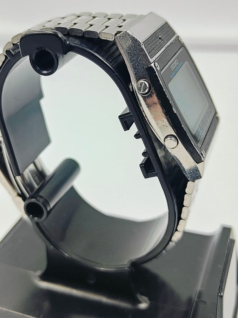 VINTAGE 1980's SEIKO A359-4000 デジタル腕時計