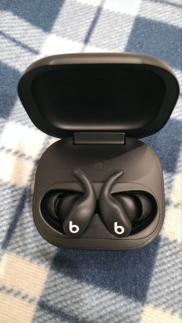 Beats by Dr. Dre　Powerbeats Fit