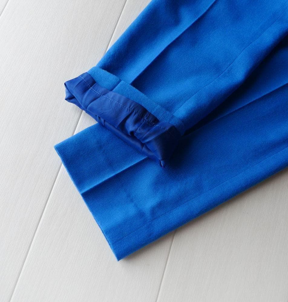 ユナイテッドアローズ TOKYO 1,8万円 ブルーのスリムパンツ Y156