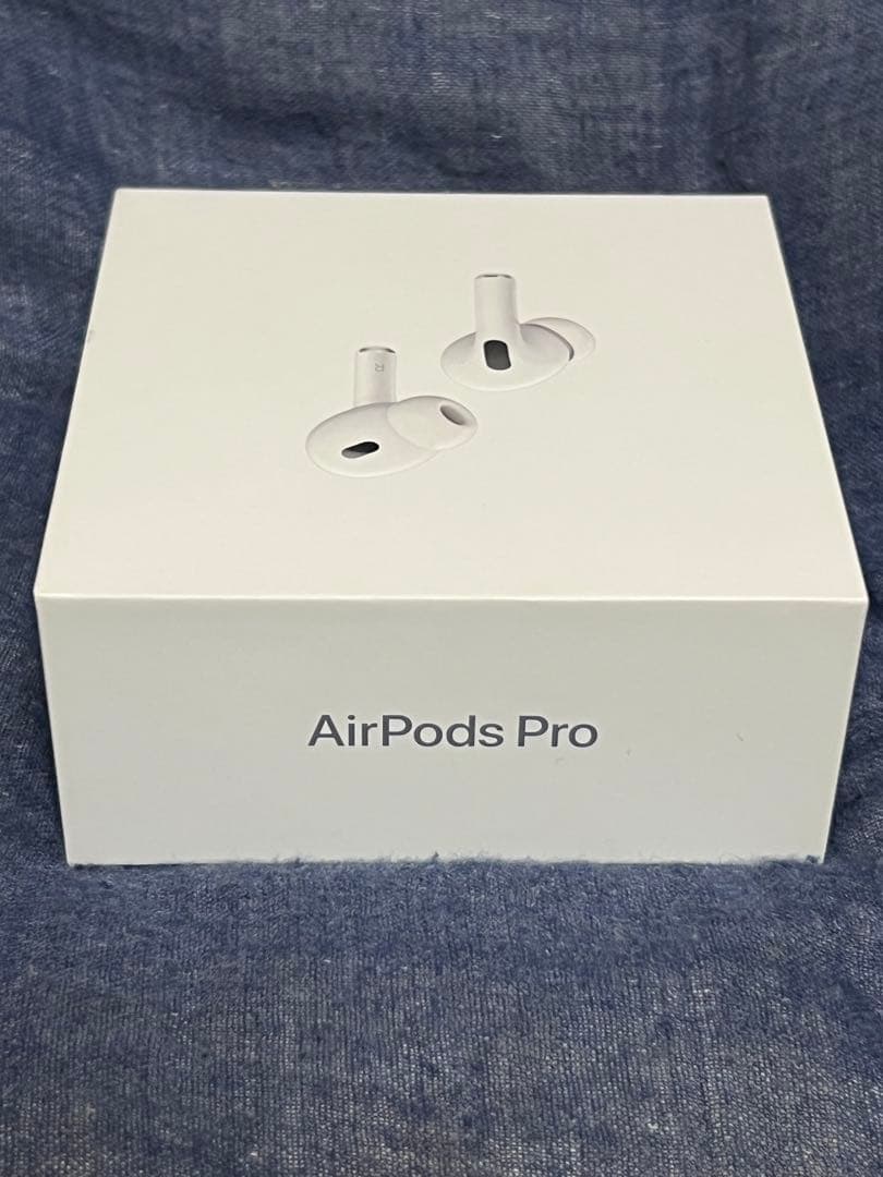 新品未使用未開封　AirPods Pro 本体 & iFaceケースカバー