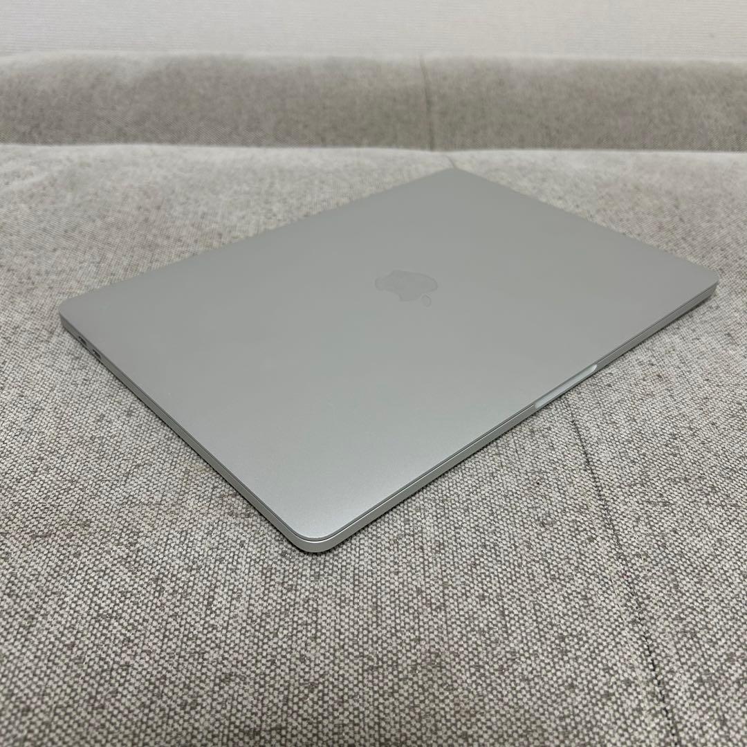 MacBook本体 MacBook Pro 2020 i7/16GB/512GB
