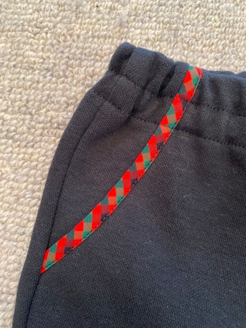 新品未使用　ファミリア パンツ80