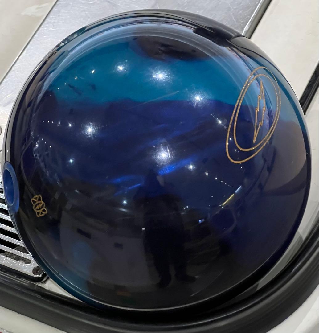 ボウリングボール アストロフィジックス2 12P 美品 プラグ無し