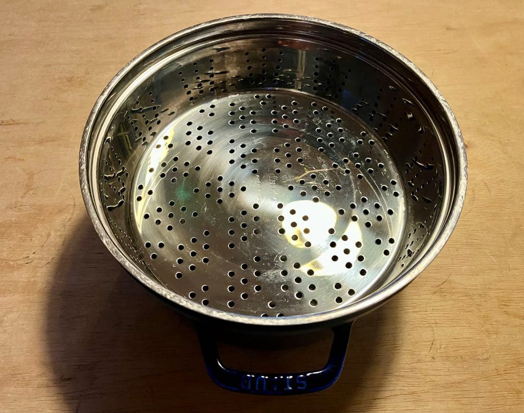 STAUB//ステンレススチール蒸し器付き両手鍋//26cm//ブルー