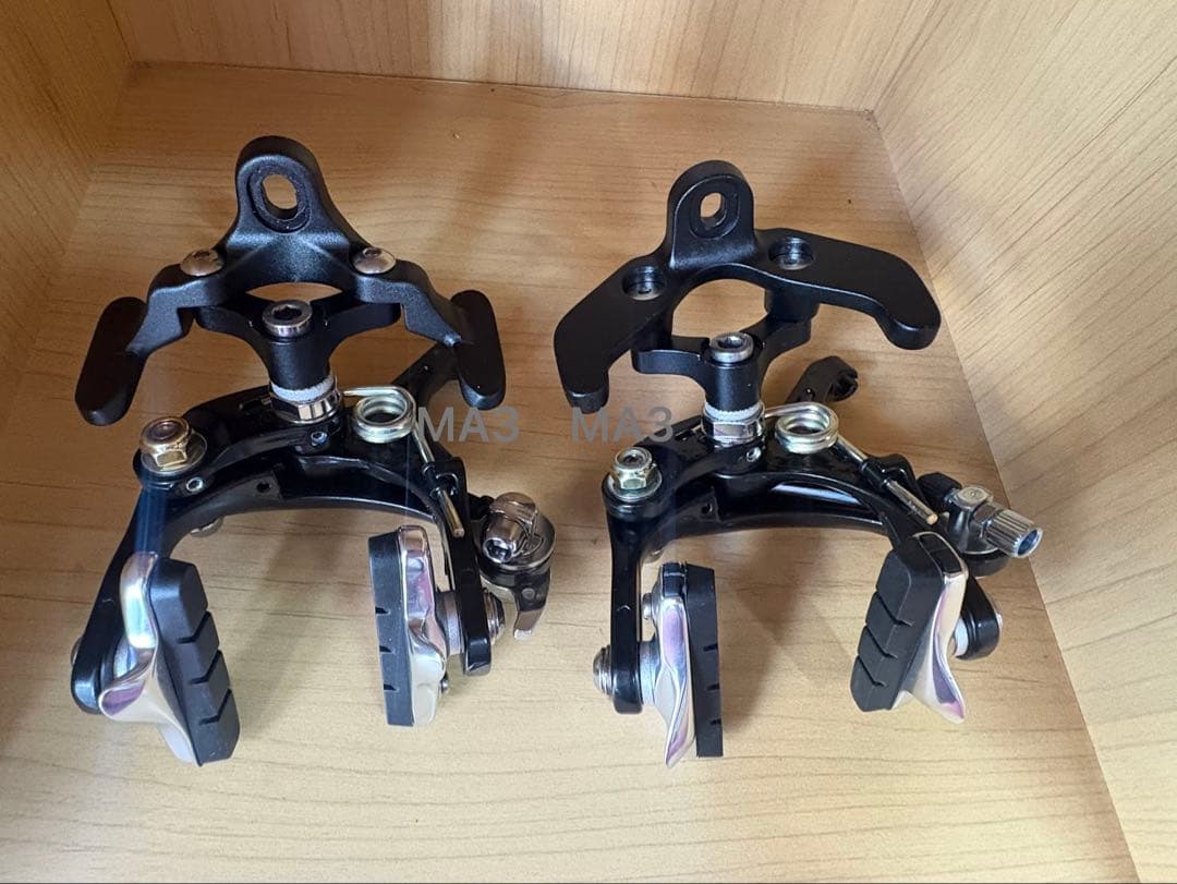 未使用 birdy ブレーキ 台座付 18・20取付可　キャリパーブレーキ