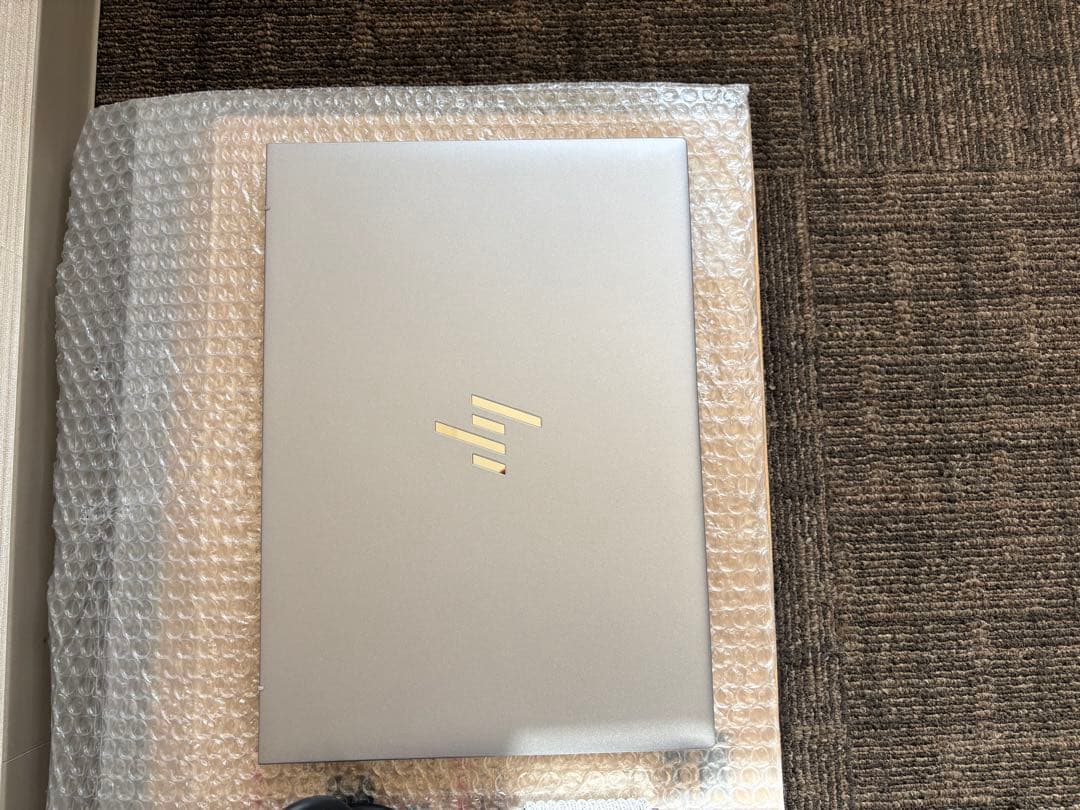 美品 「超高性能Ryzen7 7840HS」 タッチパネル HP ZBook