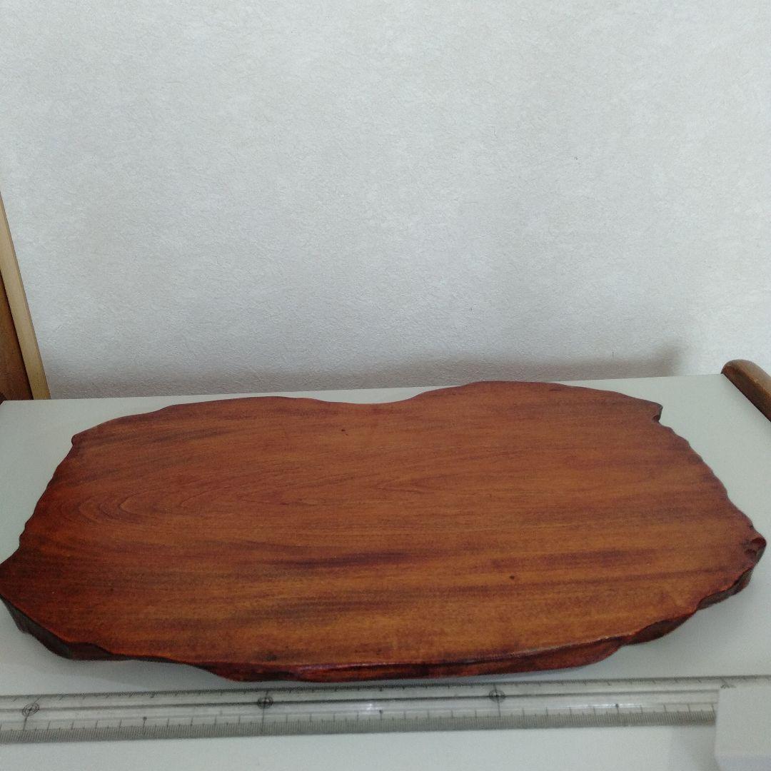 石の馬　置物　緑色石　令和8年の干支　台付き１個