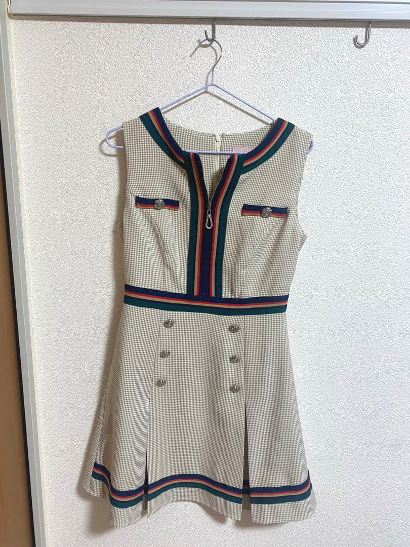 SOBRE ソブレ ラインブレードクラシカルワンピース キャバドレス Lサイズ