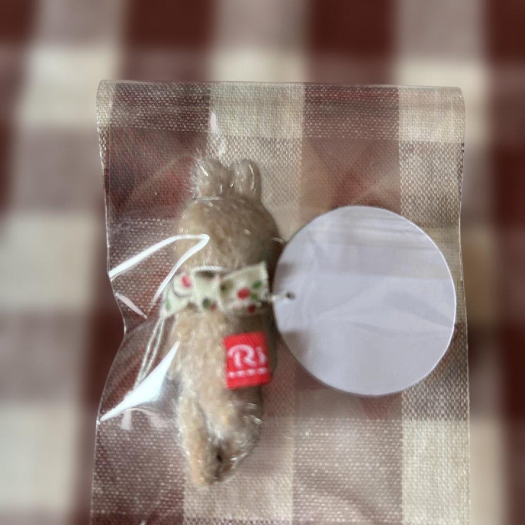 p*a様 アーティストベア　ウサギ　ミニチュアサイズ　5.5センチ