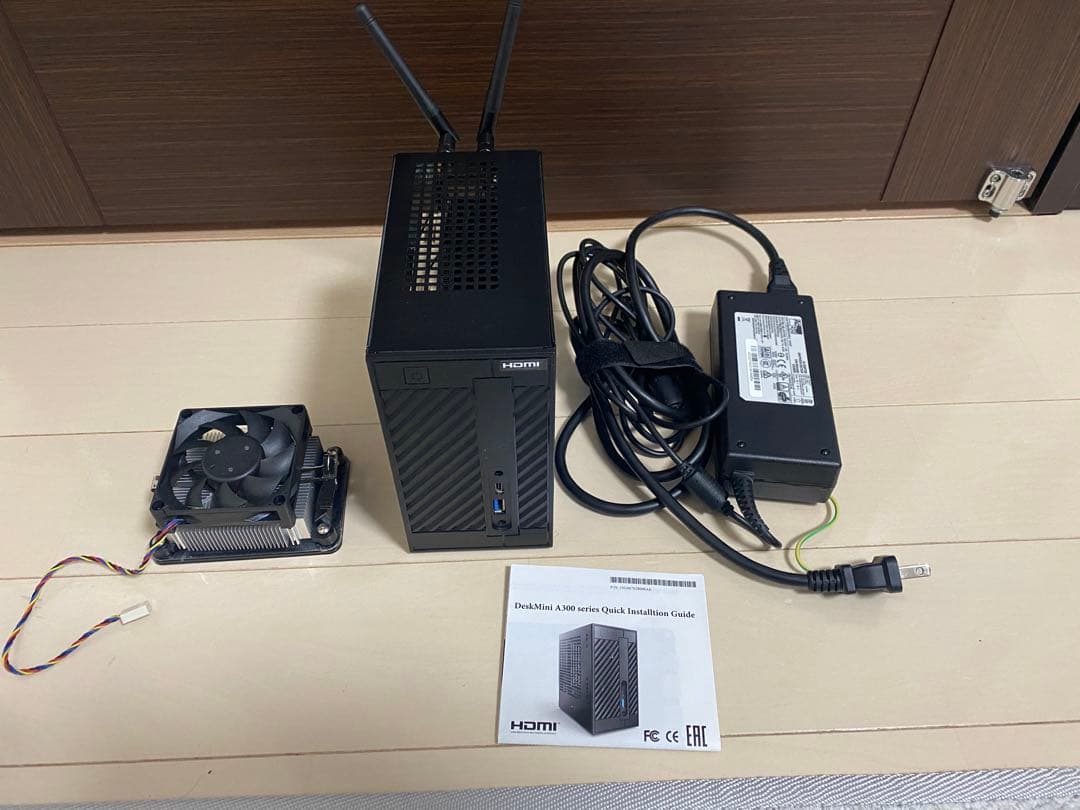ASRock Desk mini A300 Ryzen 5 ミニPC ベアボーン