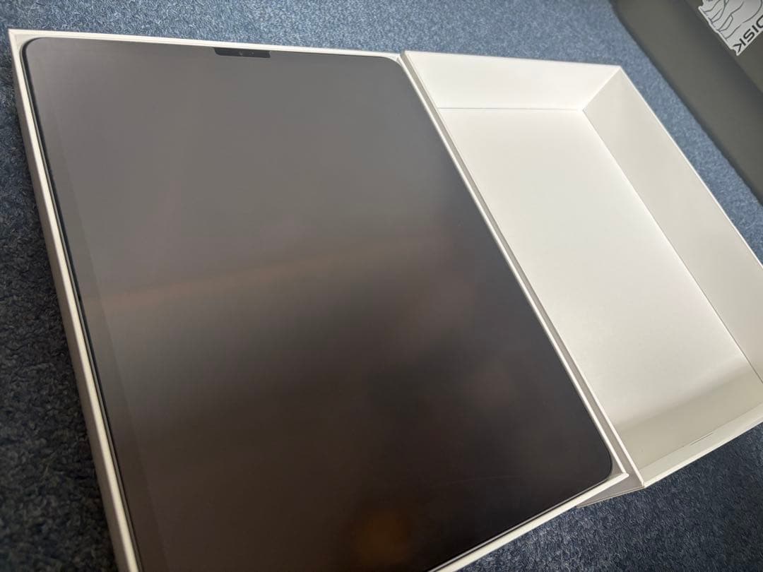 美品 iPad Pro 12.9インチ 第4世代 スペースグレー【箱・ケース付】