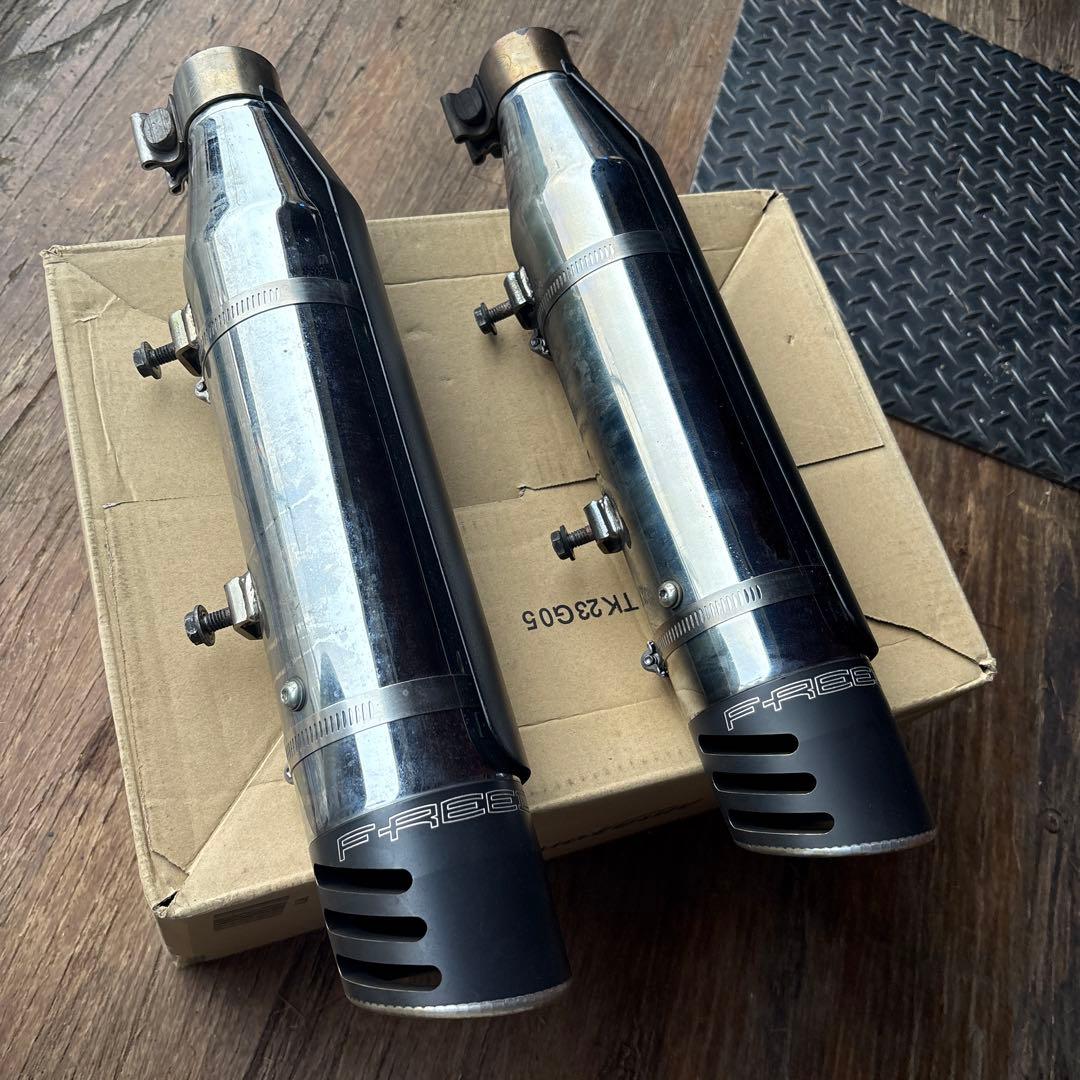 フリーダムパフォーマンス　スリップオンマフラー スポーツスター用　中古