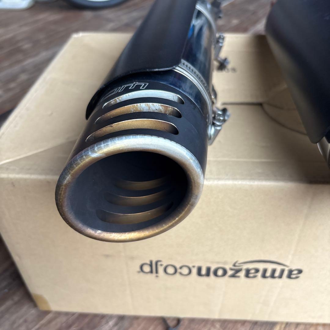 フリーダムパフォーマンス　スリップオンマフラー スポーツスター用　中古