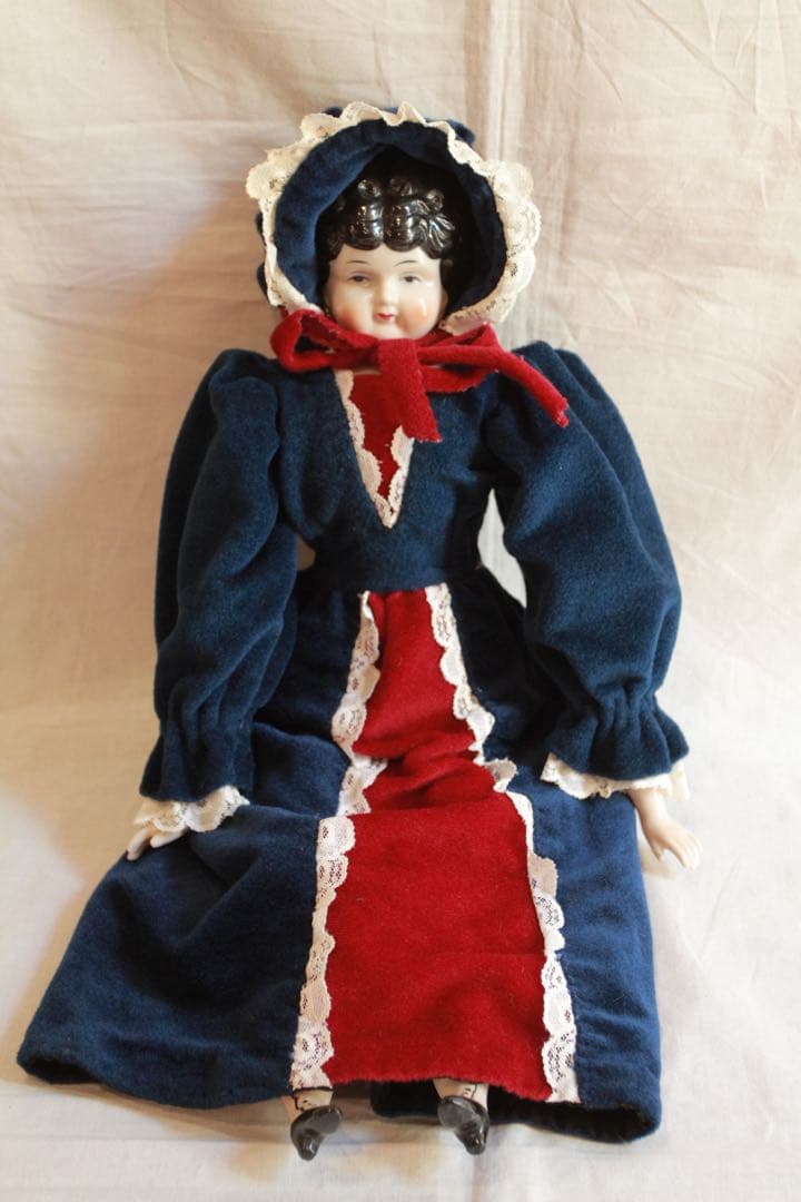 アンティーク　チャイナヘッドドール　ビスクドール