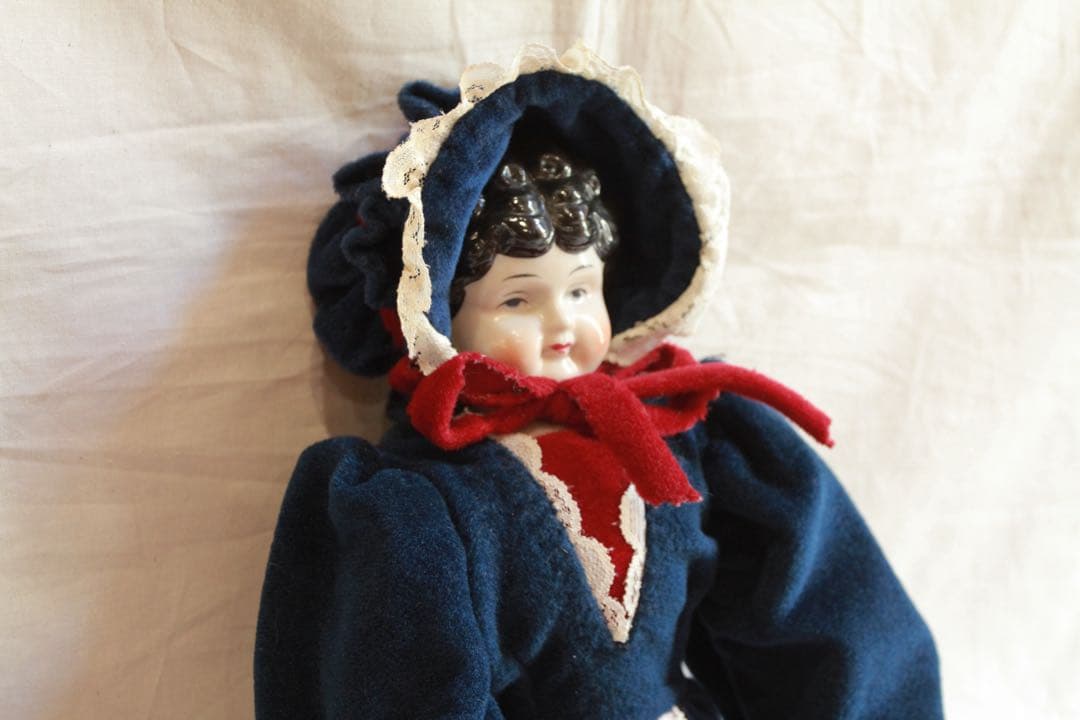 アンティーク　チャイナヘッドドール　ビスクドール