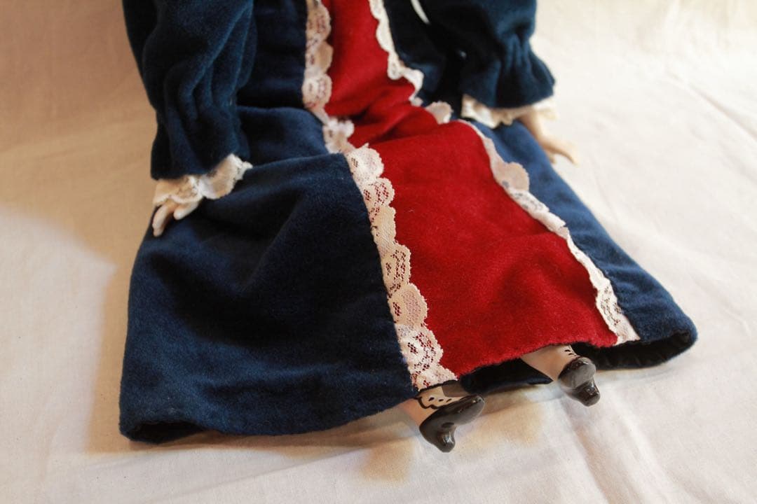 アンティーク　チャイナヘッドドール　ビスクドール