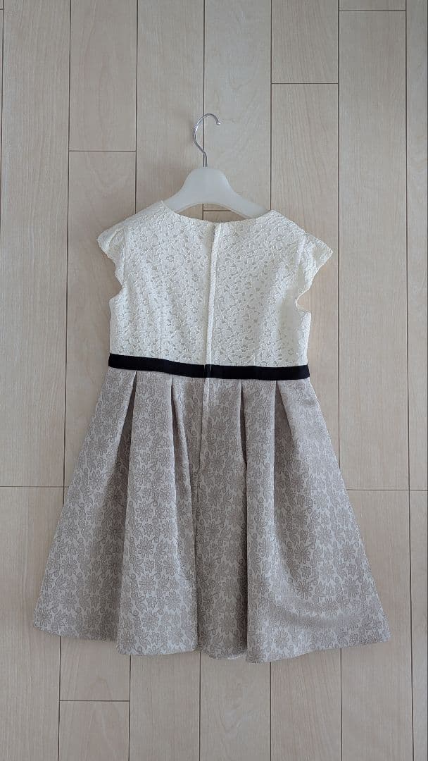 セレモニースーツ