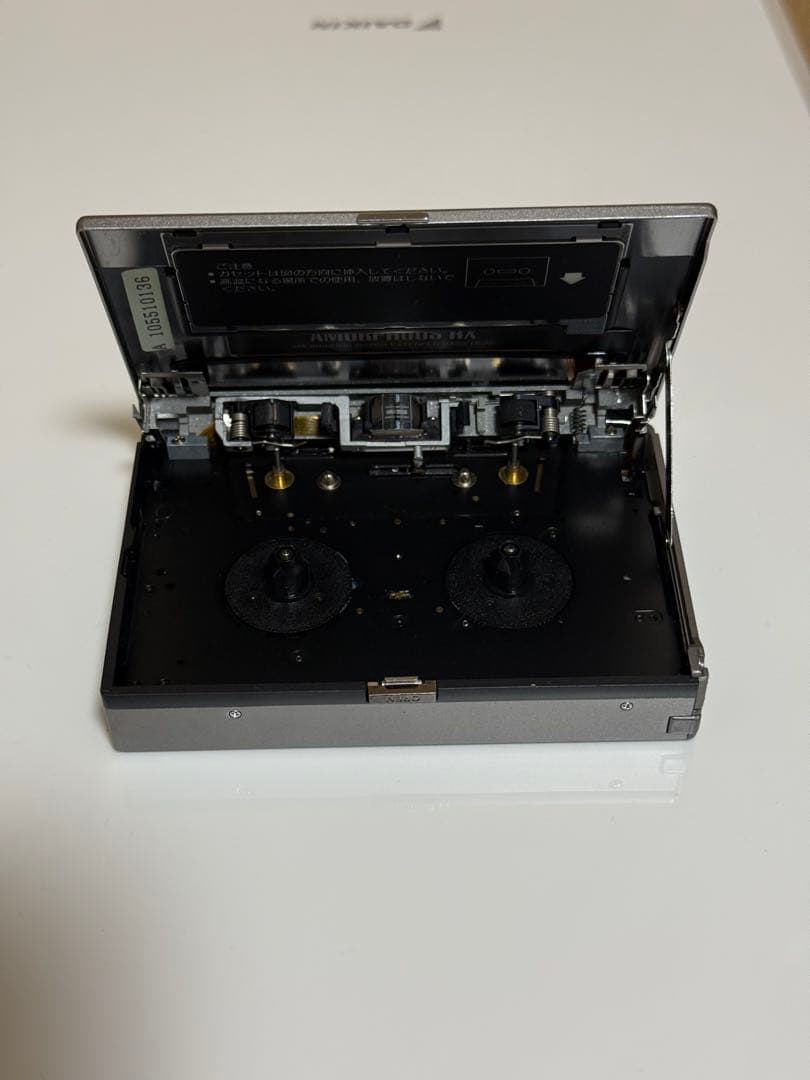 AIWA HS-PX50 シルバーポータブルカセットプレーヤー