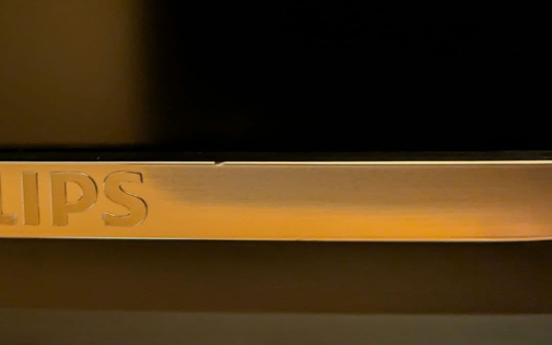 Philips 4K 31.5インチ液晶モニター　328P6VJEB/11