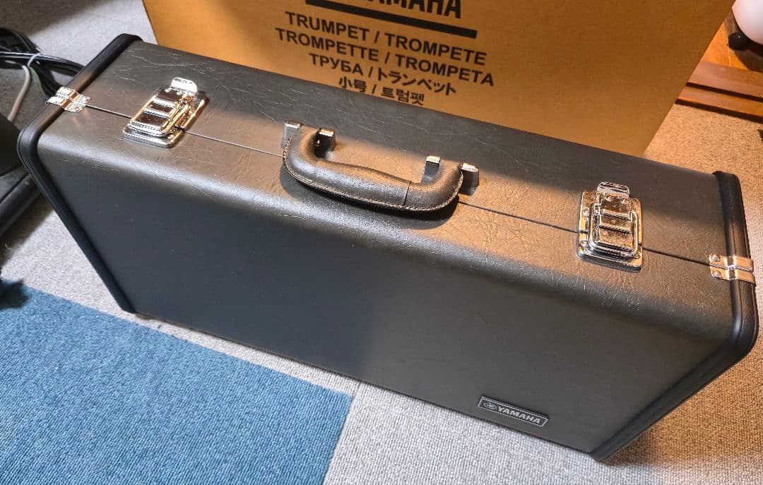 YAMAHA B♭トランペット YTR-2330S 中古美品