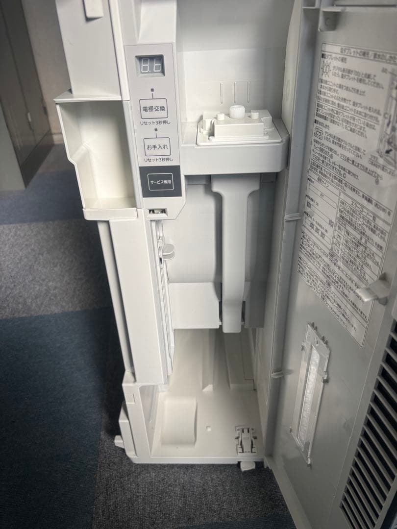 パナソニック空間除菌脱臭機ジアイーノFMV2100