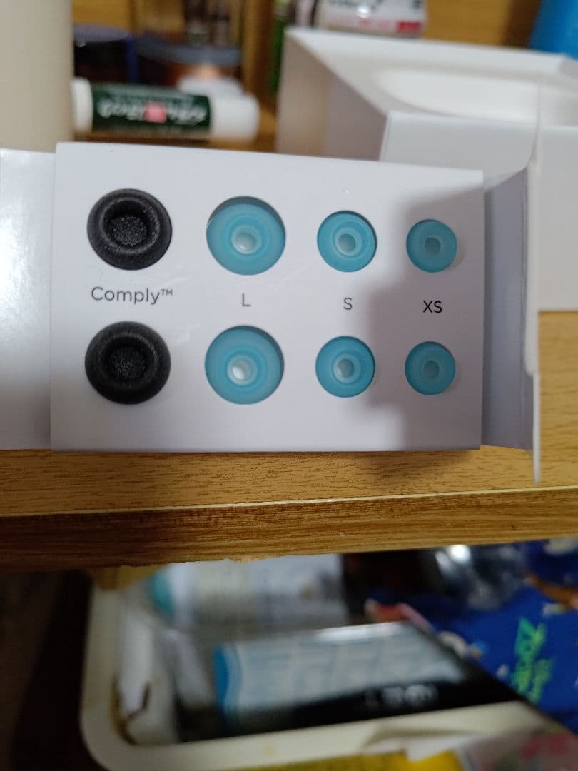 Bang & Olufsen Beoplay EX ワイヤレスイヤフォン