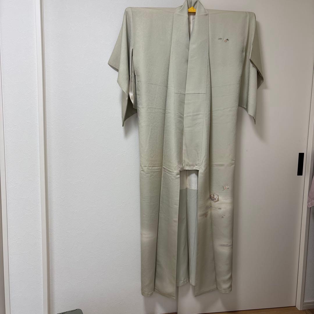 淡いグリーン 花柄刺繍 訪問着　美品　上品