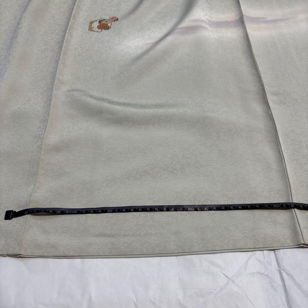 淡いグリーン 花柄刺繍 訪問着　美品　上品