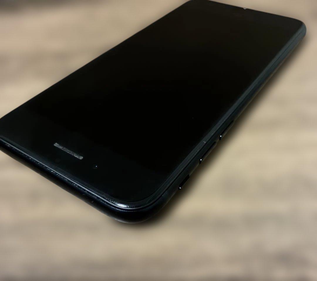 iPhoneSE3 ミッドナイト 128GB