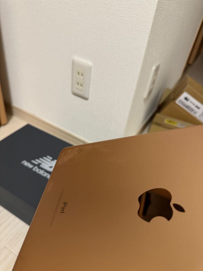 iPad（6世代）（2018） ゴールド 本体